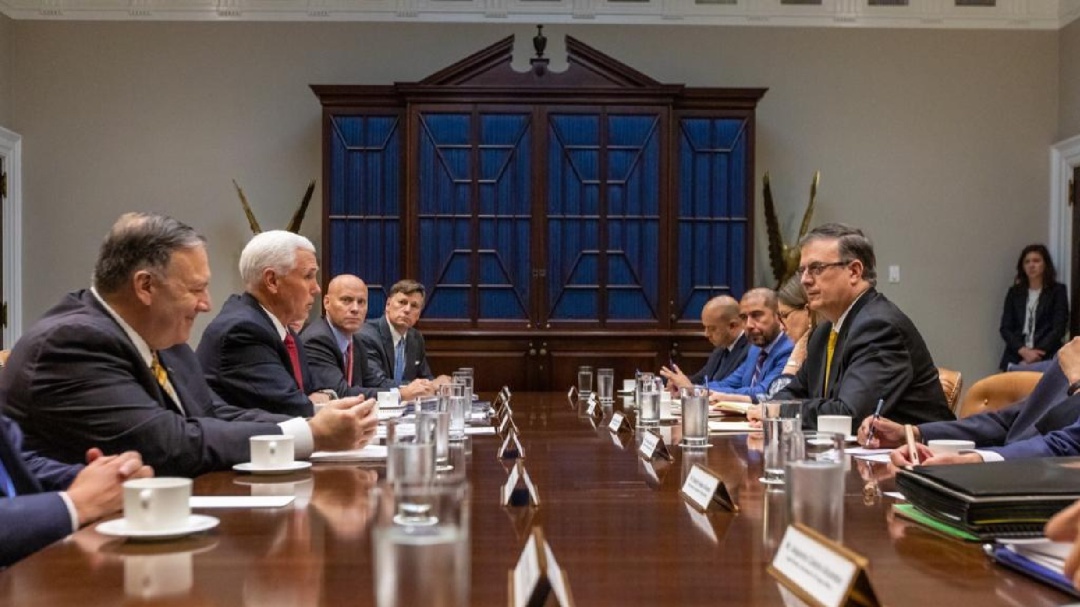 "Vemos con buenos ojos lo que están haciendo", dice Trump a Ebrard