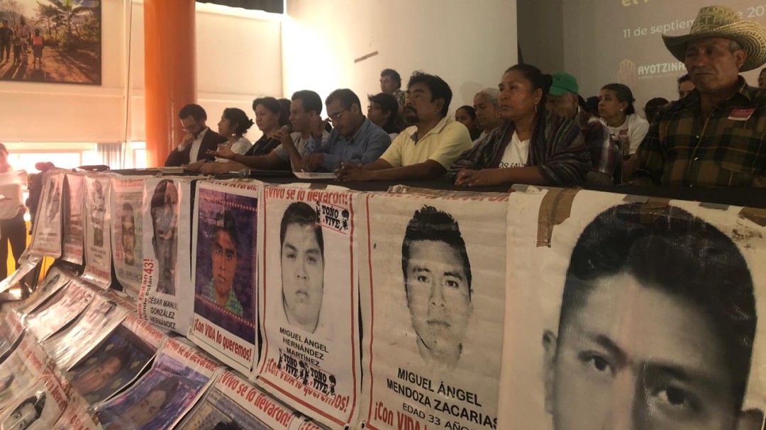 "Nos reuniremos con AMLO cada 2 meses":Padres de los 43 normalistas