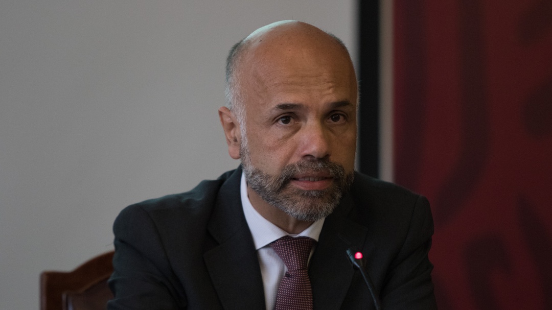 México pide frenar subasta de objetos prehispanicos en París