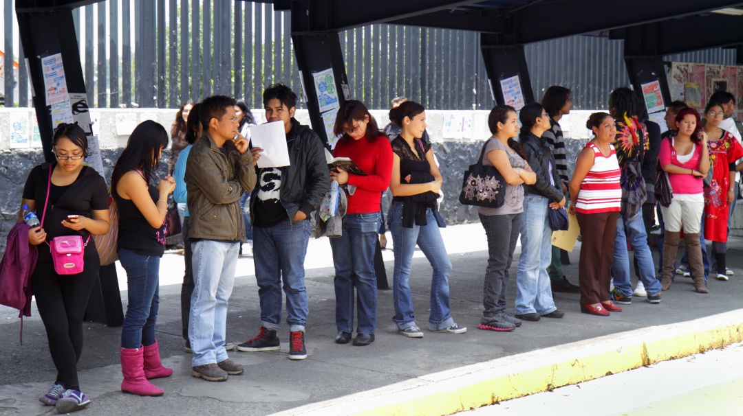 El 56% de jóvenes mexicanos confían que alguien los mantenga en la vejez