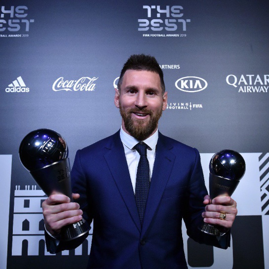 Messi celebrando en la premiación The Best Messi celebrando en la premiación The Best
