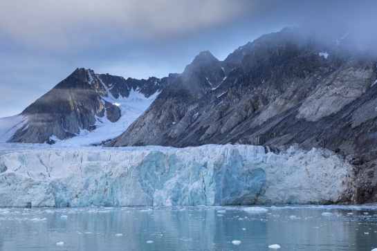 Si el calentamiento global alcanza 2 °C, el hielo en el océano Ártico podría desaparecer cada 3 años Si el calentamiento global alcanza 2 °C, el hielo en el océano Ártico podría desaparecer cada 3 años