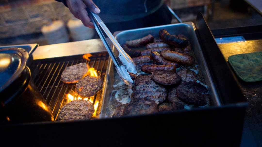 El estudio de Profeco que nos dice lo que tiene la carne para hamburguesa