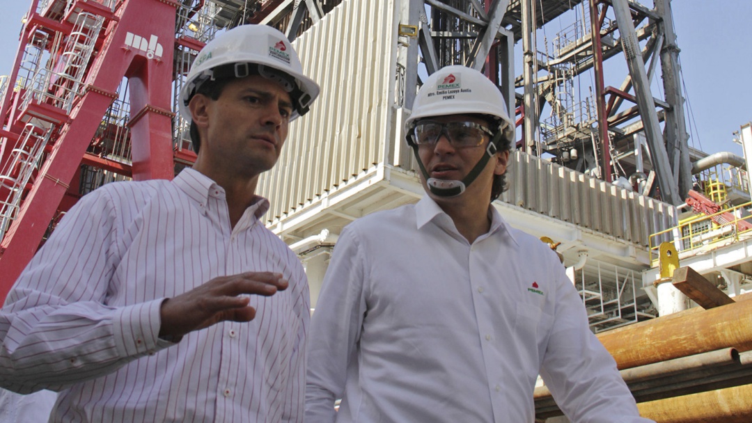 Carlos Loret presentará nuevo reportaje sobre sobornos millonarios en Pemex