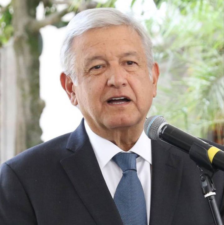De tráfico de armas y actos violentos en Culiacán platican AMLO y Trump