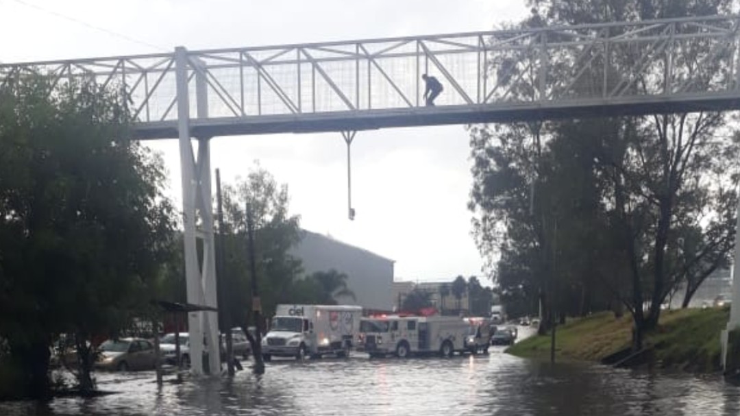 Lluvia deja primeras afectaciones