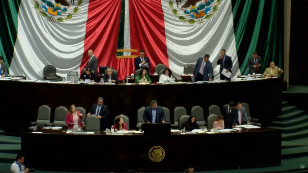 Diputados aprueban hasta 15 años de cárcel por bloquear señales de celular