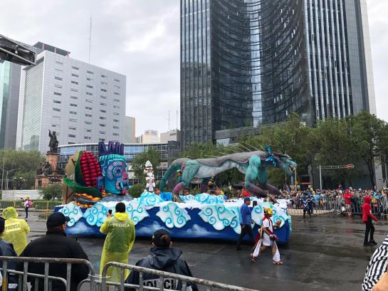 Festejan a “la flaca” con mega desfile de Día de Muertos Festejan a “la flaca” con mega desfile de Día de Muertos