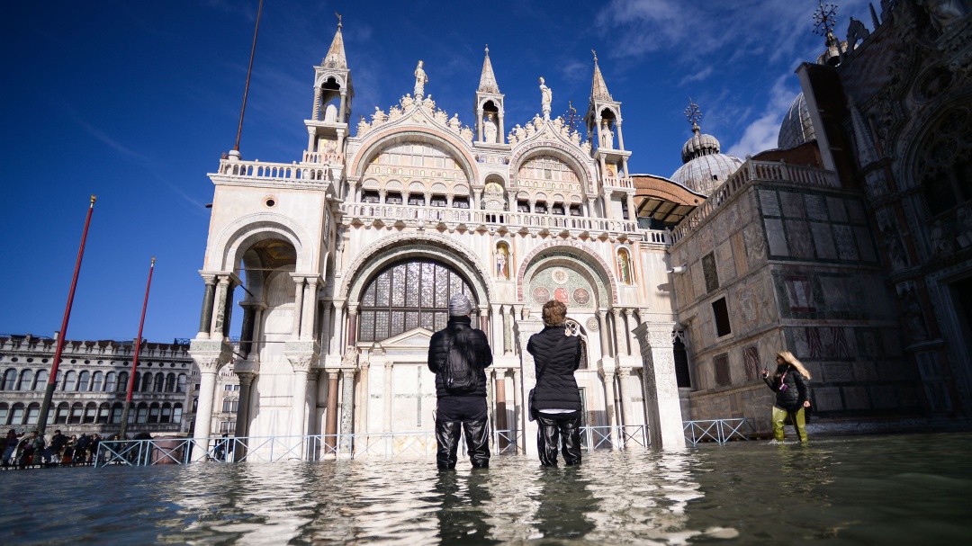 Venecia en estado de emergencia por su peor inundación en más de 50 años