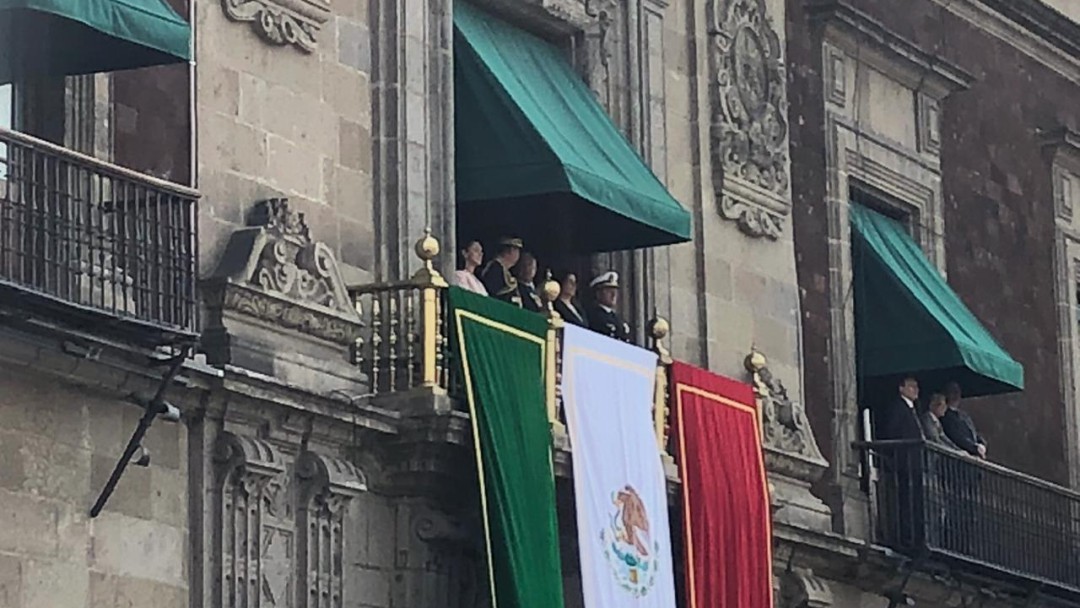 López Obrador encabeza desfile de la Revolución Mexicana