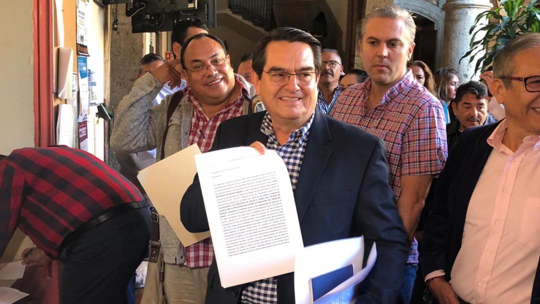Piden juicio político contra titular de los Servicios de Salud
