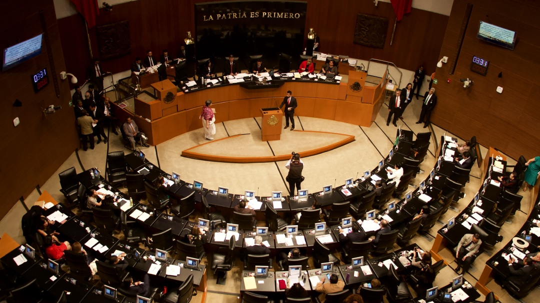 ¡Permítame tantito! Frena Senado reforma al outsourcing