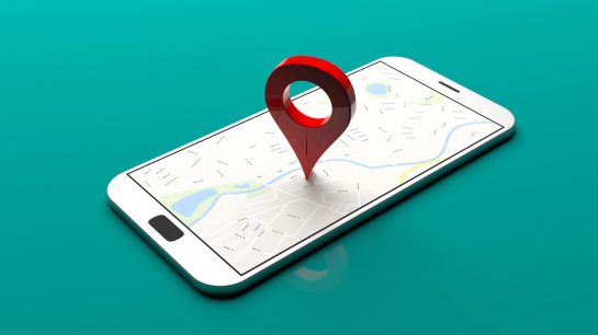 Es posible compartir con un contacto la posición del usuario en el mapa, de forma indefinida o de manera temporal e incluso conocer el estado de batería del dispositivo asociado Es posible compartir con un contacto la posición del usuario en el mapa, de forma indefinida o de manera temporal e incluso conocer el estado de batería del dispositivo asociado