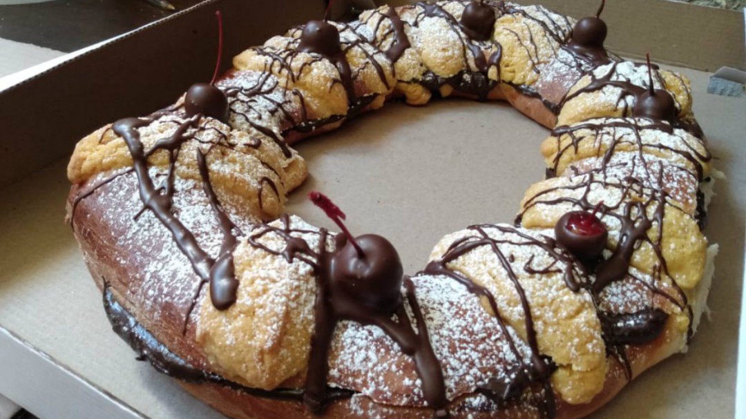 Así preparan roscas en la perla tapatía