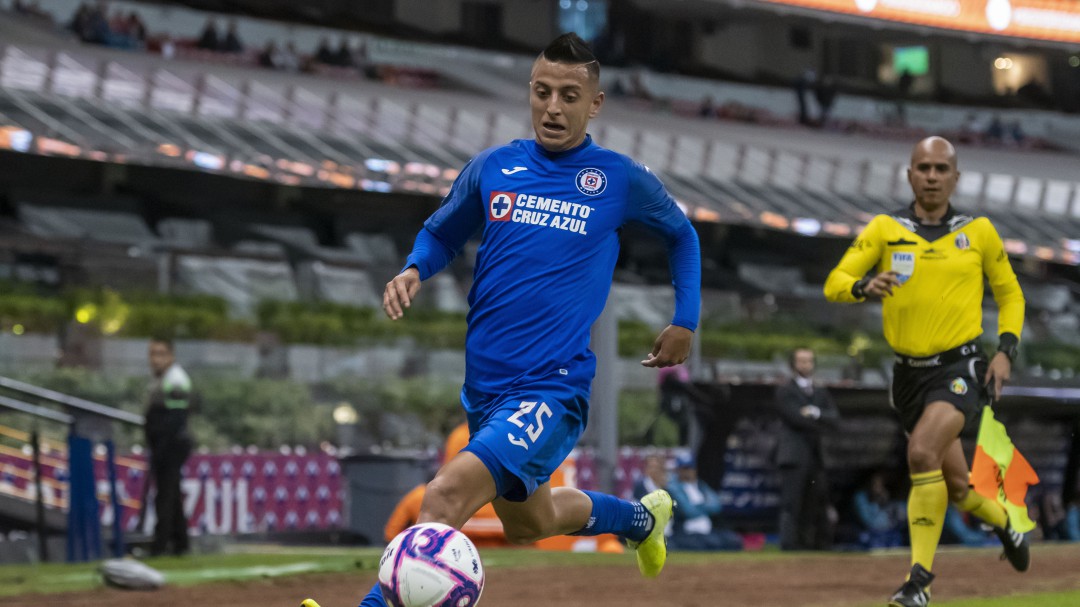 Roberto Alvarado tiene ofertas europeas
