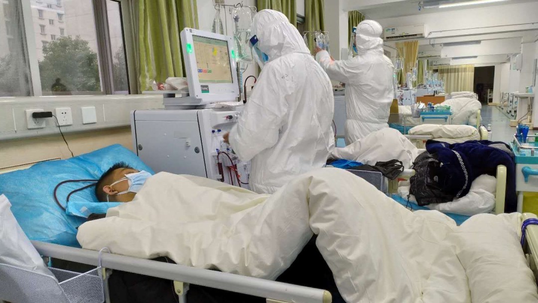 Sube a 56 la cifra de muertos por coronavirus en China