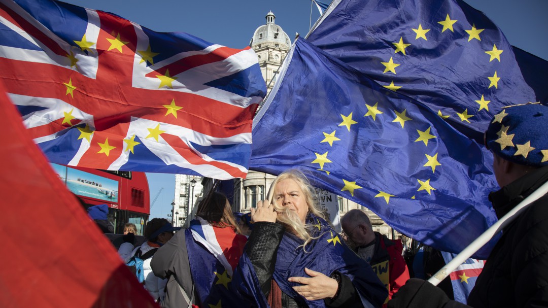 Parlamento Europeo ratifica acuerdo del Brexit