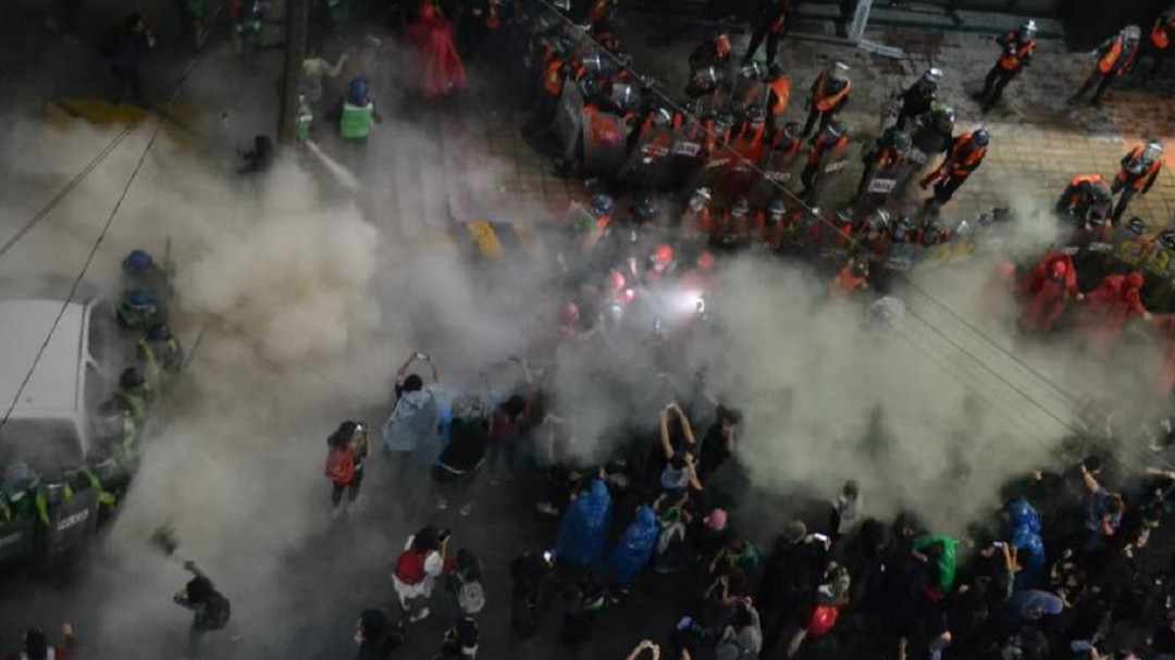 Policía incumplió protocolos en manifestación: Carla Ríos