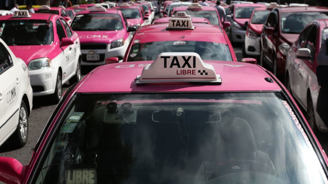 ¿Taxi viejo? Lanzan programa para sustituir unidades en la CDMX