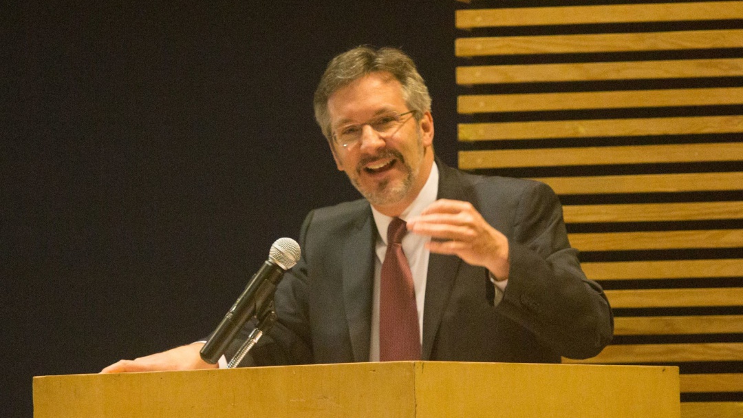 Confirma TEPJF designación de John Ackerman en Comité Técnico del INE