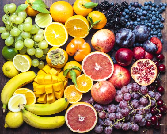 Frutas y verduras como cítricos como la mandarina y el limón Frutas y verduras como cítricos como la mandarina y el limón
