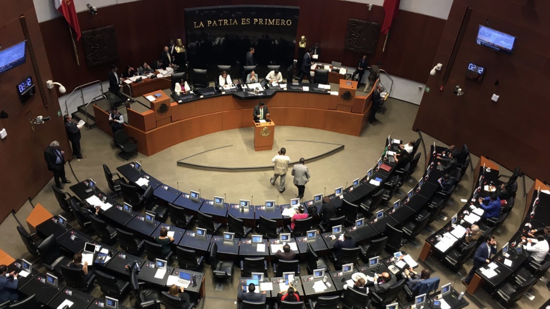 Plan económico, no estampitas pide oposición a AMLO