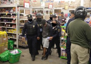 Refuerzan seguridad en CDMX y Edomex por saqueos en tiendas Refuerzan seguridad en CDMX y Edomex por saqueos en tiendas