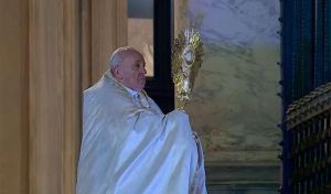Papa Francisco da la bendición 'Urbi et Orbi' por pandemia de Covid-19 Papa Francisco da la bendición 'Urbi et Orbi' por pandemia de Covid-19