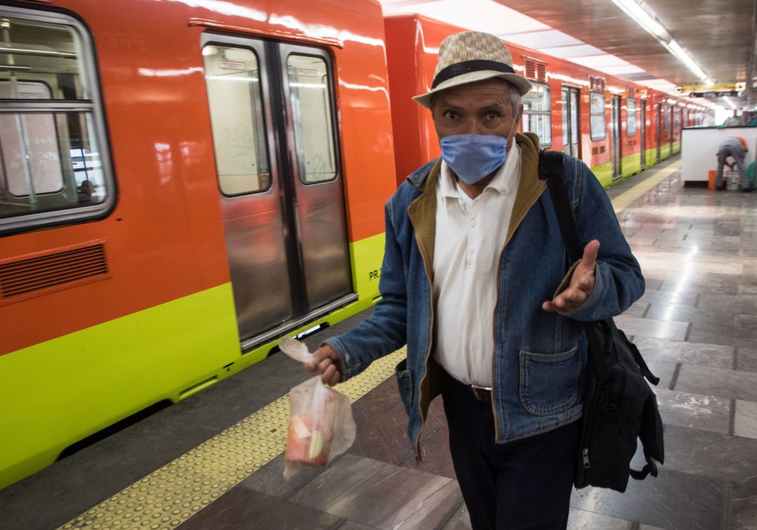 Sheinbaum descarta toque de queda en CDMX por contagios