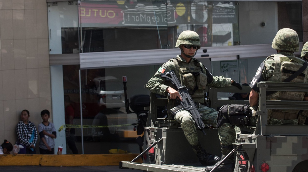 Vinculan a proceso solo a tres de los 95 detenidos por saqueos