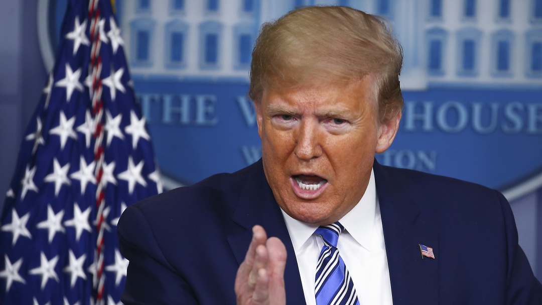 Trump alista suspensión temporal de la inmigración hacia EEUU