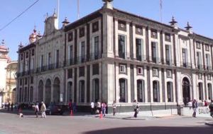 Demandan transparencia en Ayuntamiento de Toluca Demandan transparencia en Ayuntamiento de Toluca