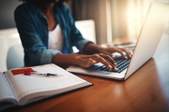 El objetivo es que las personas interesadas puedán cursar su bachillerato a través de cualquier dispositivo o computadora con acceso a internet El objetivo es que las personas interesadas puedán cursar su bachillerato a través de cualquier dispositivo o computadora con acceso a internet