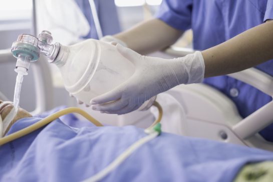 Gilead Sciences ha licenciado su antiviral remdesivir, aún en fase de pruebas clínicas para su uso como tratamiento para el Covid-19 Gilead Sciences ha licenciado su antiviral remdesivir, aún en fase de pruebas clínicas para su uso como tratamiento para el Covid-19