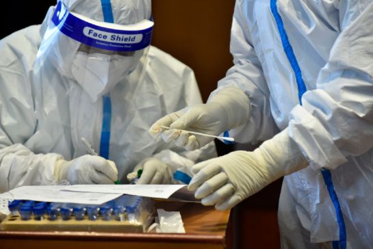 Comprender la inmunidad protectora contra el SARS-CoV-2 es fundamental para la vacuna y las estrategias de salud pública Comprender la inmunidad protectora contra el SARS-CoV-2 es fundamental para la vacuna y las estrategias de salud pública