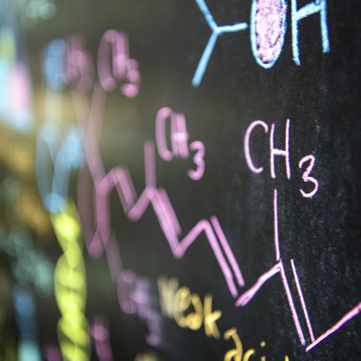 Conoce los mejores canales de YouTube para aprender ciencia
