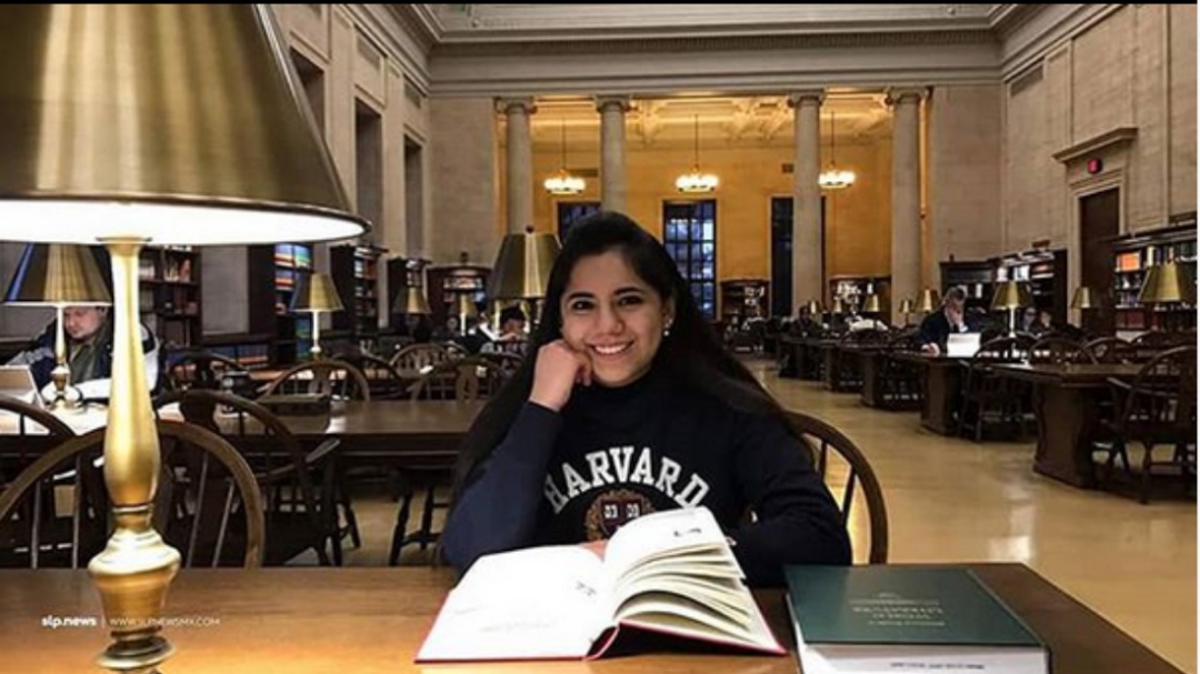 Dafne, la psicóloga más jóven del mundo termina su maestría en Harvard