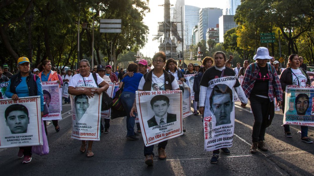 Alistan nuevas órdenes de aprehensión por desaparición de los 43