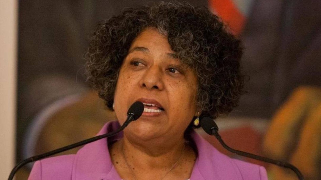Presenta Candelaria Ochoa renuncia como titular de la Conavim