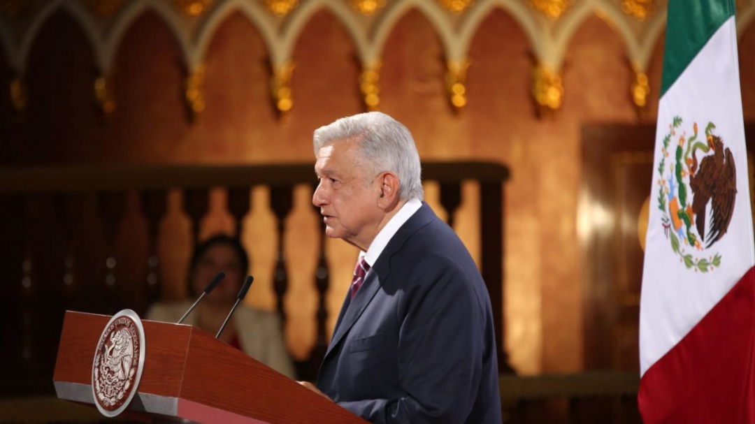 Hemos mantenido la gobernabilidad y continúa encendida la esperanza: AMLO