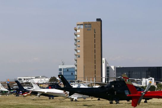 AVIÓN PRESIDENCIAL: Se venden; Salen a la venta tres helicópteros adquiridos por Moreno Valle AVIÓN PRESIDENCIAL: Se venden; Salen a la venta tres helicópteros adquiridos por Moreno Valle