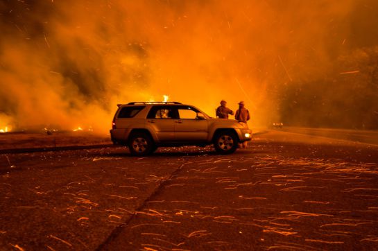 El incendio de Creek (Creek Fire) en el norte de California se ha extendido hasta ahora a 135.525 acres, destruyó 65 estructuras y está fuera de control El incendio de Creek (Creek Fire) en el norte de California se ha extendido hasta ahora a 135.525 acres, destruyó 65 estructuras y está fuera de control