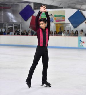 Donovan Carrillo, el patinador de hielo que buscada donaciones para ir a los Juegos Olímpcos de Invierno Donovan Carrillo, el patinador de hielo que buscada donaciones para ir a los Juegos Olímpcos de Invierno