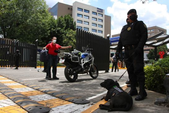 Fuerte operativo de seguridad se realizó a las afueras del hospital donde se ingresó a Omar García Harfuch Fuerte operativo de seguridad se realizó a las afueras del hospital donde se ingresó a Omar García Harfuch