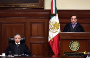 La SCJN declaró constitucional la consulta propuesta por López Obrador para enjuiciar a expresidentes La SCJN declaró constitucional la consulta propuesta por López Obrador para enjuiciar a expresidentes