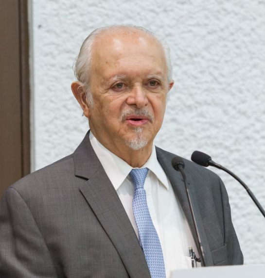 La Universidad Nacional Autónoma de México informa del lamentable fallecimiento del doctor Mario Molina La Universidad Nacional Autónoma de México informa del lamentable fallecimiento del doctor Mario Molina