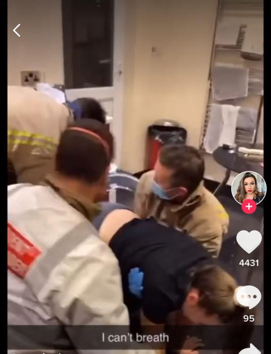 Bomberos vinieron a ayudarla, ahora ocupan el caso para prevenir de que no lo hagan Bomberos vinieron a ayudarla, ahora ocupan el caso para prevenir de que no lo hagan
