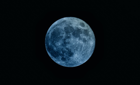Los habitantes cómo tal no observarán una Luna de color azul radiante Los habitantes cómo tal no observarán una Luna de color azul radiante