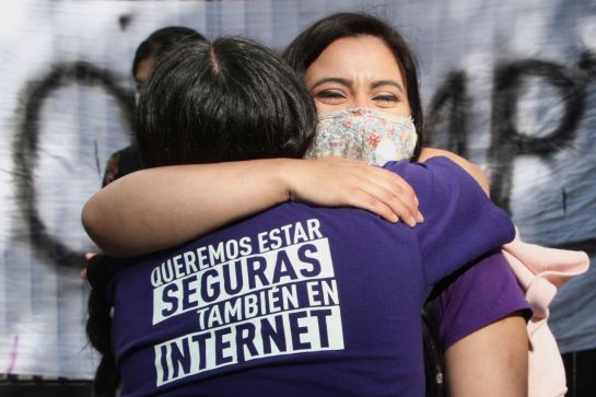 violencia digital son aquellas acciones en las que se expongan, difundan contenidos de contenido sexual íntimo de una persona sin su consentimiento. violencia digital son aquellas acciones en las que se expongan, difundan contenidos de contenido sexual íntimo de una persona sin su consentimiento.