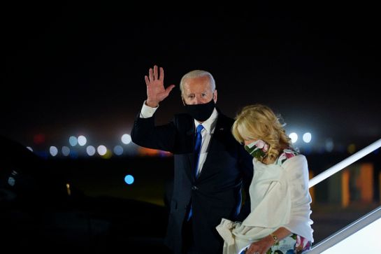 Jill Biden es profesora de inglés y una asesora "esencial" para la carrera política de Joe Biden Jill Biden es profesora de inglés y una asesora "esencial" para la carrera política de Joe Biden